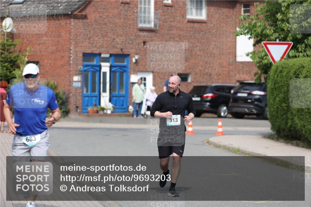 10.05.2026 - 8. Wedeler Halbmarathon Andreas Tolksdorf http://msf.ph/oto/9693203 10.05.2026 10:18:23 Laufen 683, 313 meine-sportfotos.de
