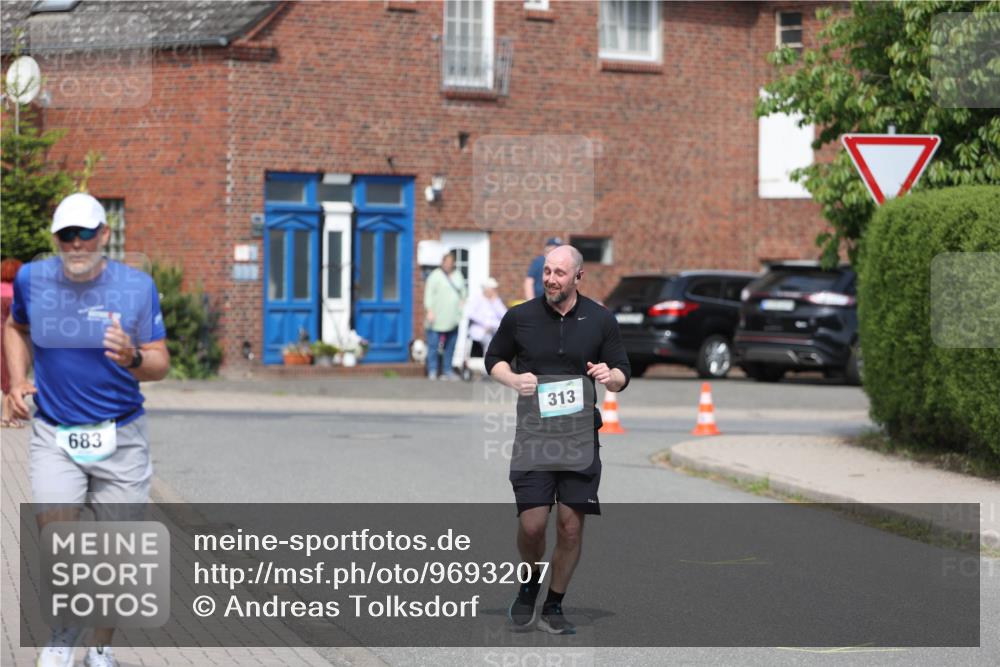 10.05.2026 - 8. Wedeler Halbmarathon Andreas Tolksdorf http://msf.ph/oto/9693207 10.05.2026 10:18:23 Laufen 683, 313 meine-sportfotos.de