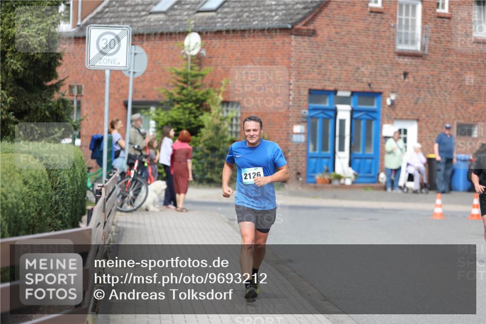10.05.2026 - 8. Wedeler Halbmarathon Andreas Tolksdorf http://msf.ph/oto/9693212 10.05.2026 10:18:31 Laufen 2126 meine-sportfotos.de