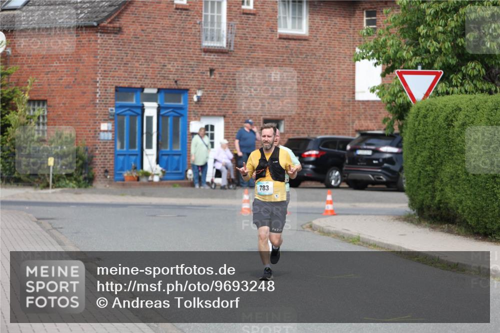 10.05.2026 - 8. Wedeler Halbmarathon Andreas Tolksdorf http://msf.ph/oto/9693248 10.05.2026 10:18:38 Laufen 783, 226 meine-sportfotos.de