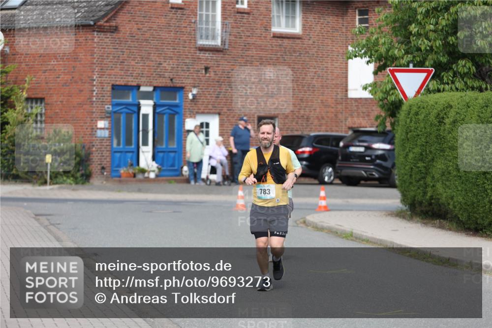 10.05.2026 - 8. Wedeler Halbmarathon Andreas Tolksdorf http://msf.ph/oto/9693273 10.05.2026 10:18:39 Laufen 783, 226 meine-sportfotos.de