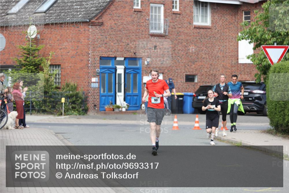 10.05.2026 - 8. Wedeler Halbmarathon Andreas Tolksdorf http://msf.ph/oto/9693317 10.05.2026 10:18:55 Laufen 90 meine-sportfotos.de
