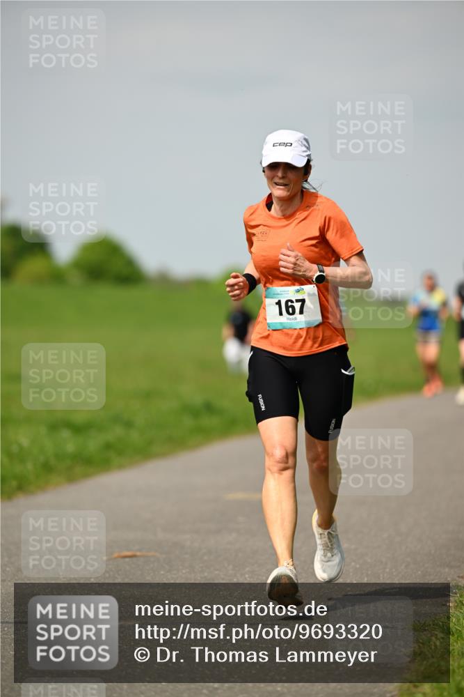 10.05.2026 - 8. Wedeler Halbmarathon Dr. Thomas Lammeyer http://msf.ph/oto/9693320 10.05.2026 11:17:37 Laufen 167 meine-sportfotos.de