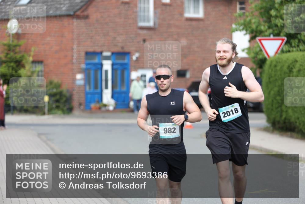 10.05.2026 - 8. Wedeler Halbmarathon Andreas Tolksdorf http://msf.ph/oto/9693386 10.05.2026 10:19:12 Laufen 982, 2018 meine-sportfotos.de