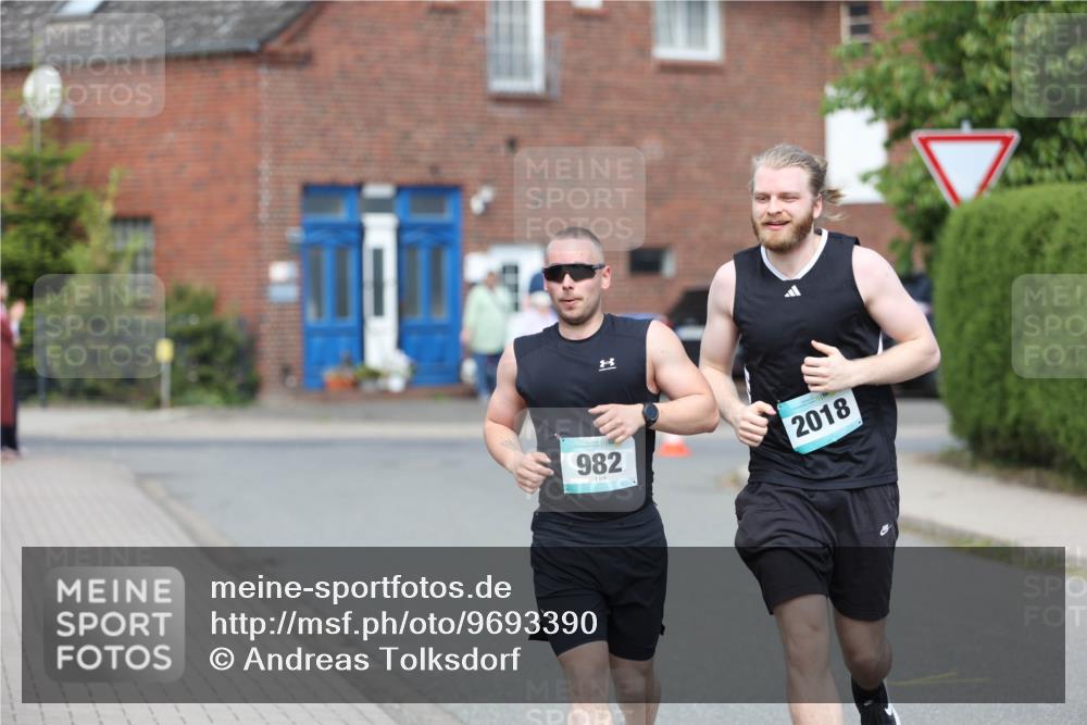 10.05.2026 - 8. Wedeler Halbmarathon Andreas Tolksdorf http://msf.ph/oto/9693390 10.05.2026 10:19:12 Laufen 982, 2018 meine-sportfotos.de