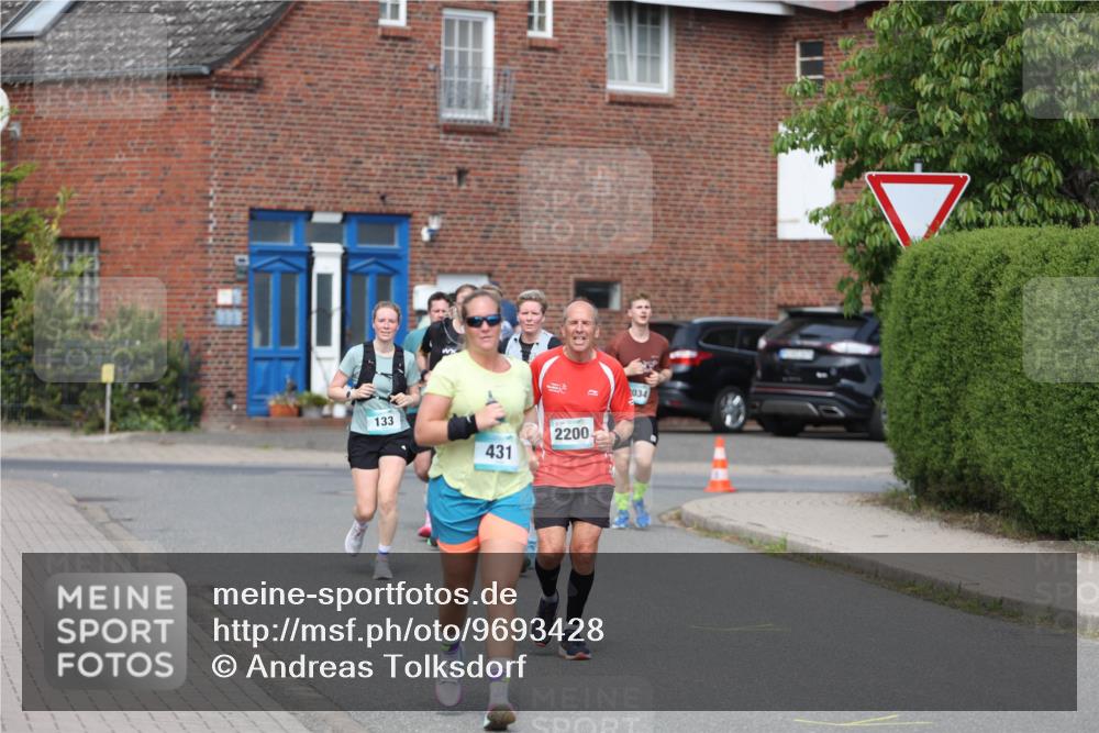 10.05.2026 - 8. Wedeler Halbmarathon Andreas Tolksdorf http://msf.ph/oto/9693428 10.05.2026 10:19:21 Laufen 133, 431, 2200, 034 meine-sportfotos.de