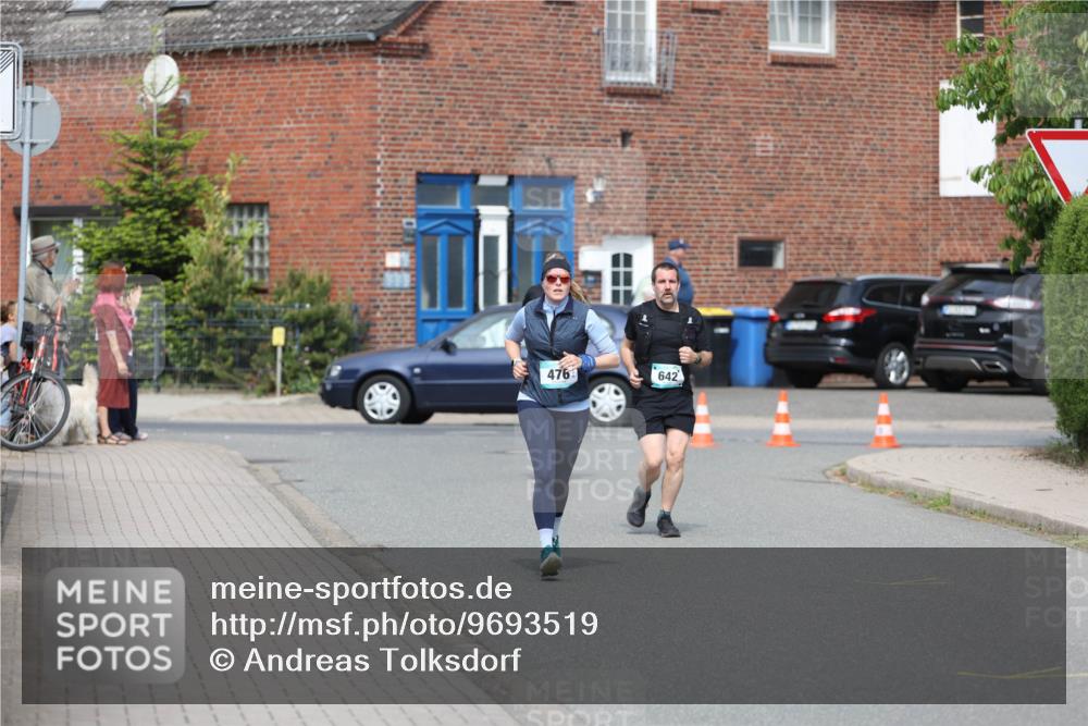 10.05.2026 - 8. Wedeler Halbmarathon Andreas Tolksdorf http://msf.ph/oto/9693519 10.05.2026 10:19:39 Laufen 476, 642 meine-sportfotos.de
