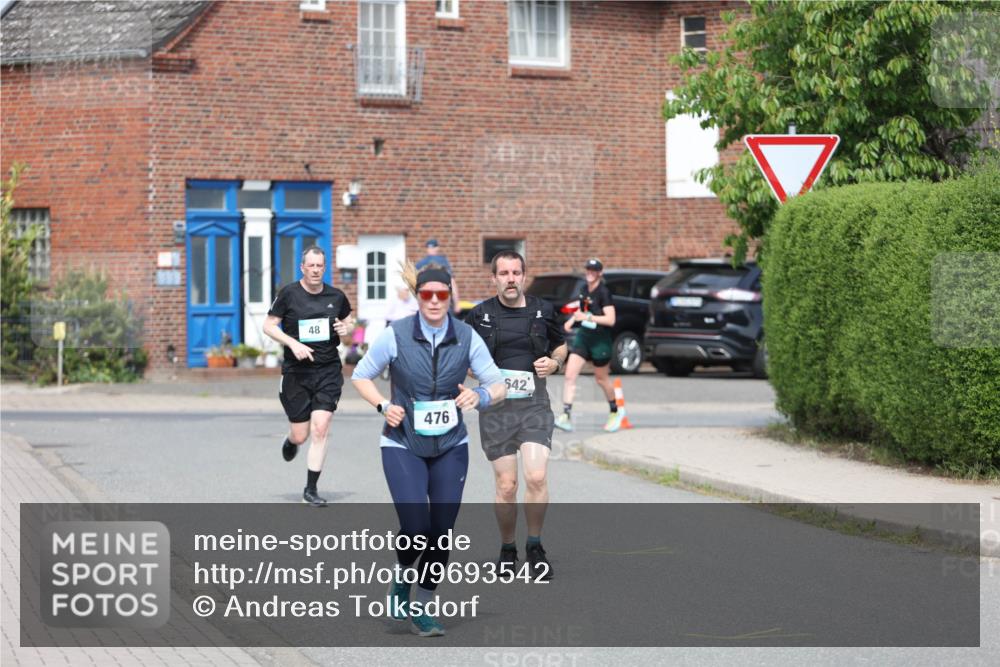 10.05.2026 - 8. Wedeler Halbmarathon Andreas Tolksdorf http://msf.ph/oto/9693542 10.05.2026 10:19:40 Laufen 48, 476, 642 meine-sportfotos.de