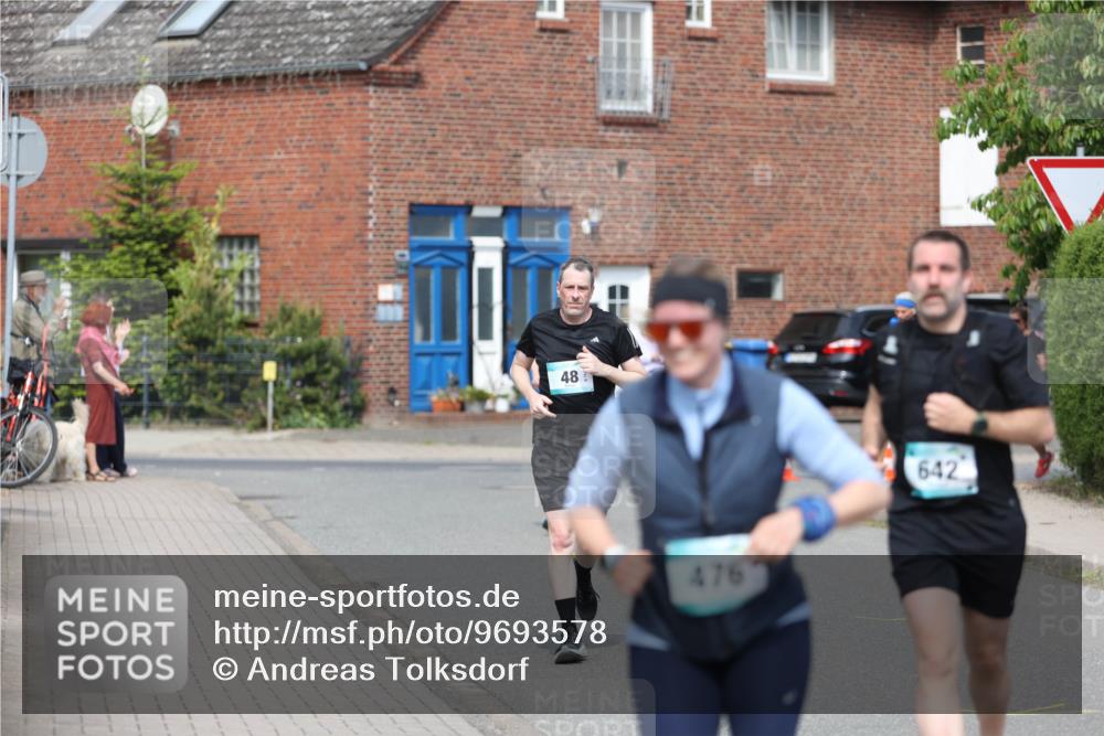 10.05.2026 - 8. Wedeler Halbmarathon Andreas Tolksdorf http://msf.ph/oto/9693578 10.05.2026 10:19:43 Laufen 48, 476, 642 meine-sportfotos.de