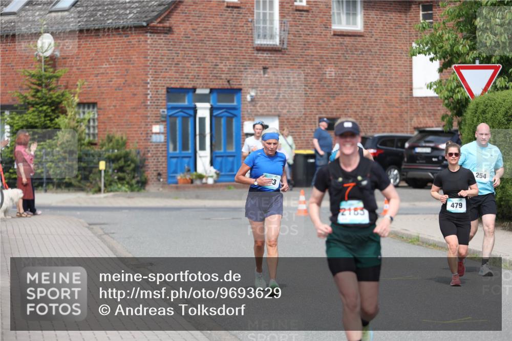 10.05.2026 - 8. Wedeler Halbmarathon Andreas Tolksdorf http://msf.ph/oto/9693629 10.05.2026 10:19:49 Laufen 479, 2185, 254 meine-sportfotos.de