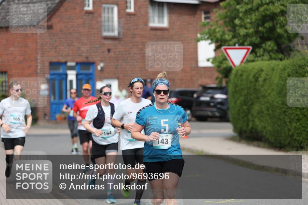 10.05.2026 - 8. Wedeler Halbmarathon Andreas Tolksdorf http://msf.ph/oto/9693696 10.05.2026 10:19:56 Laufen 165, 164, 5, 143 meine-sportfotos.de