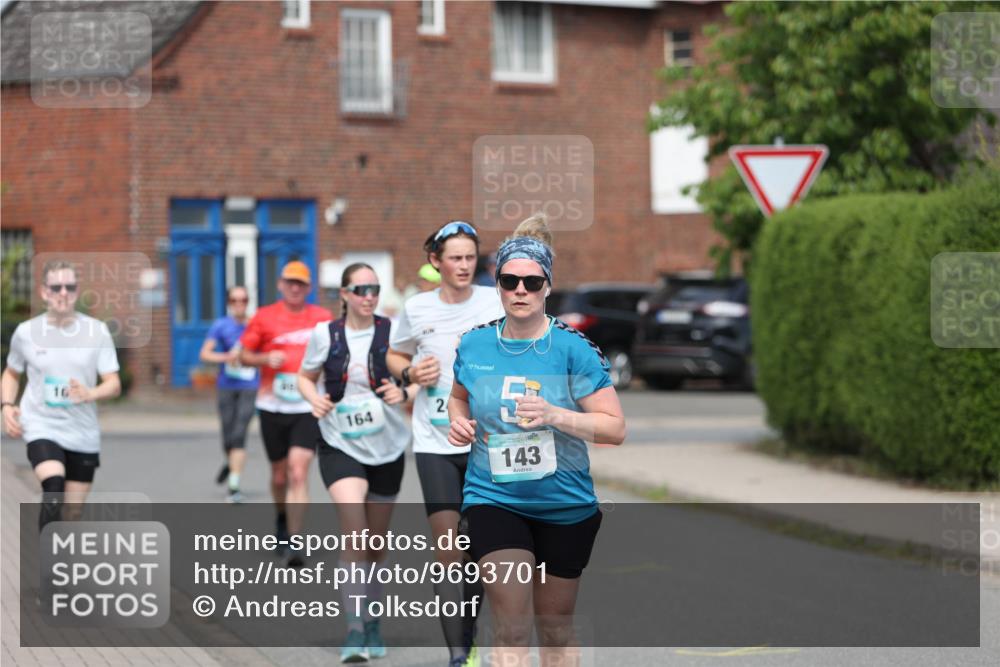 10.05.2026 - 8. Wedeler Halbmarathon Andreas Tolksdorf http://msf.ph/oto/9693701 10.05.2026 10:19:57 Laufen 164 meine-sportfotos.de