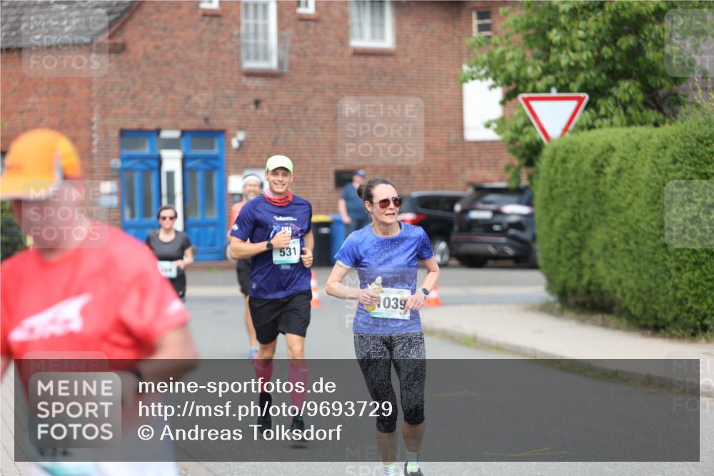 10.05.2026 - 8. Wedeler Halbmarathon Andreas Tolksdorf http://msf.ph/oto/9693729 10.05.2026 10:20:03 Laufen 692, 531, 1039 meine-sportfotos.de