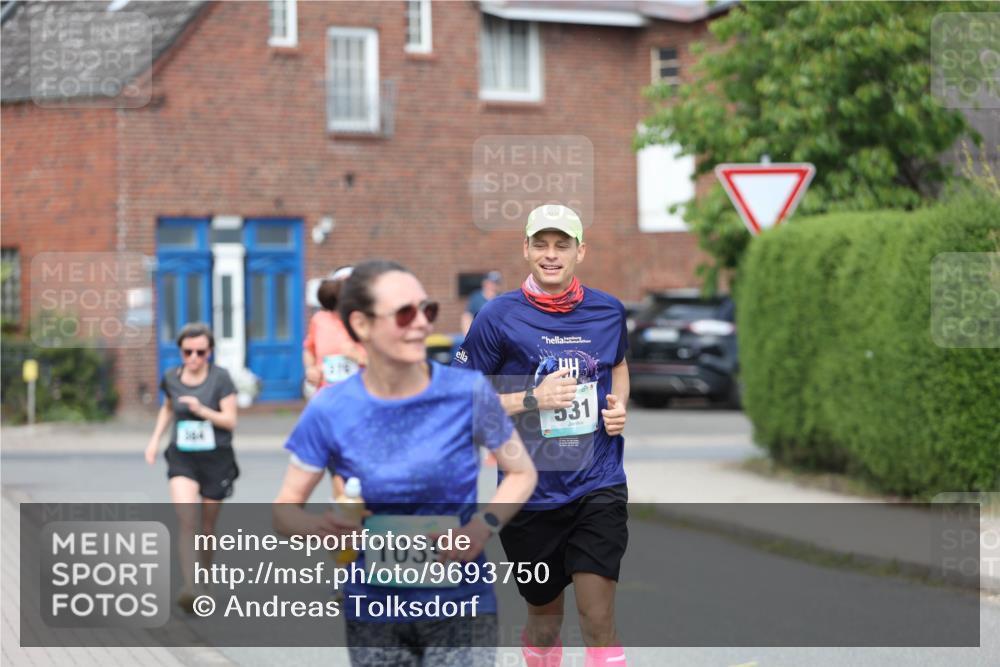 10.05.2026 - 8. Wedeler Halbmarathon Andreas Tolksdorf http://msf.ph/oto/9693750 10.05.2026 10:20:05 Laufen 370, 1039, 531 meine-sportfotos.de