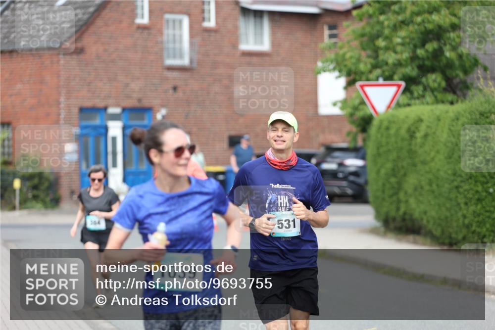 10.05.2026 - 8. Wedeler Halbmarathon Andreas Tolksdorf http://msf.ph/oto/9693755 10.05.2026 10:20:05 Laufen 1039, 531 meine-sportfotos.de