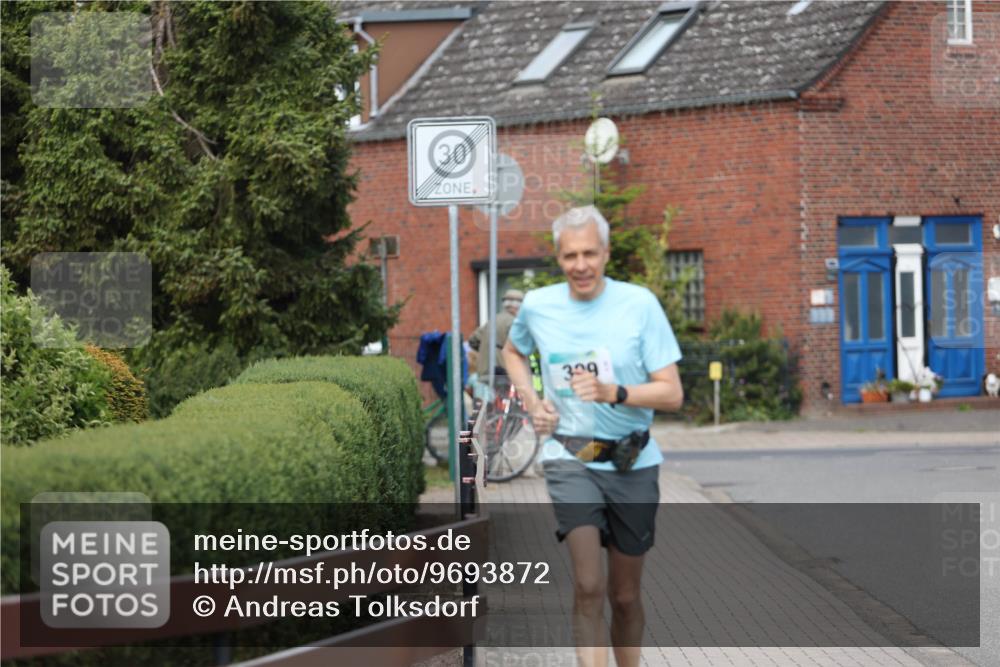 10.05.2026 - 8. Wedeler Halbmarathon Andreas Tolksdorf http://msf.ph/oto/9693872 10.05.2026 10:20:34 Laufen 30, 309 meine-sportfotos.de