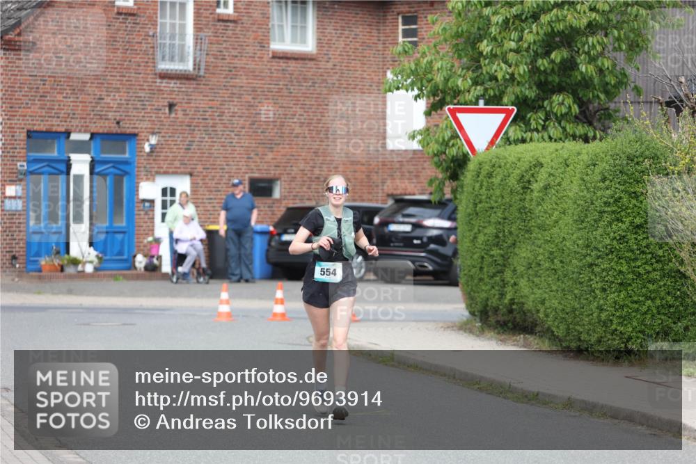 10.05.2026 - 8. Wedeler Halbmarathon Andreas Tolksdorf http://msf.ph/oto/9693914 10.05.2026 10:20:57 Laufen 554 meine-sportfotos.de