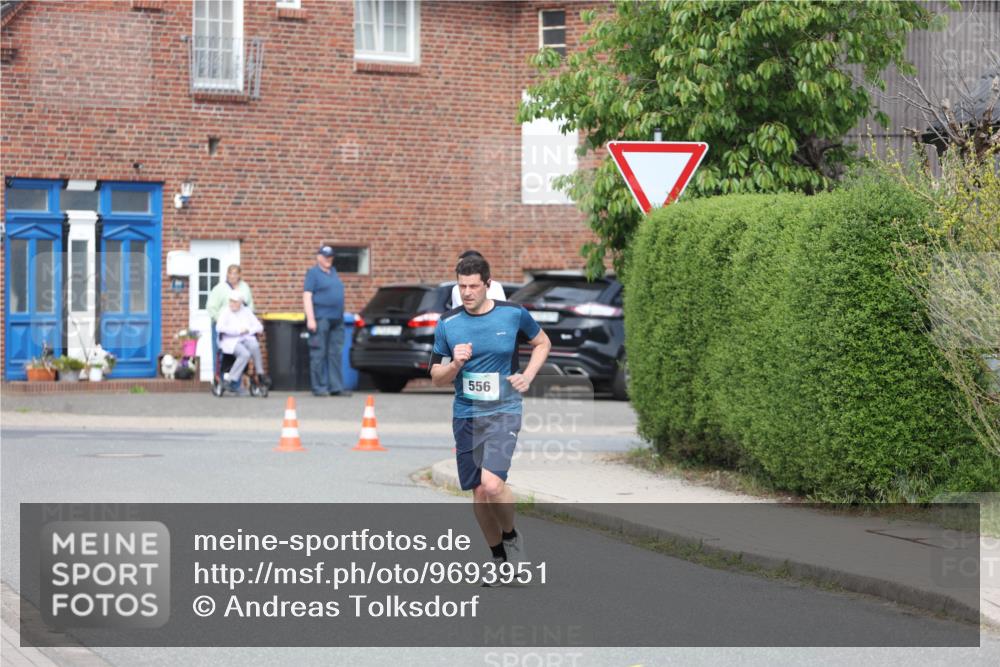 10.05.2026 - 8. Wedeler Halbmarathon Andreas Tolksdorf http://msf.ph/oto/9693951 10.05.2026 10:21:04 Laufen 556 meine-sportfotos.de
