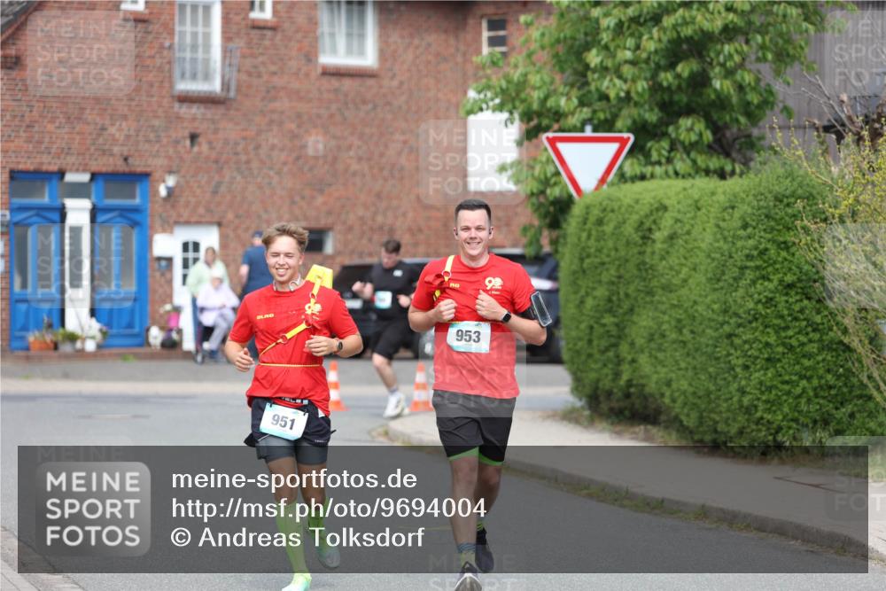 10.05.2026 - 8. Wedeler Halbmarathon Andreas Tolksdorf http://msf.ph/oto/9694004 10.05.2026 10:21:14 Laufen 951, 953 meine-sportfotos.de