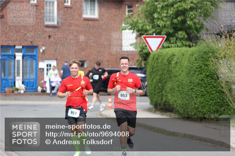 10.05.2026 - 8. Wedeler Halbmarathon Andreas Tolksdorf http://msf.ph/oto/9694008 10.05.2026 10:21:14 Laufen 951, 953 meine-sportfotos.de