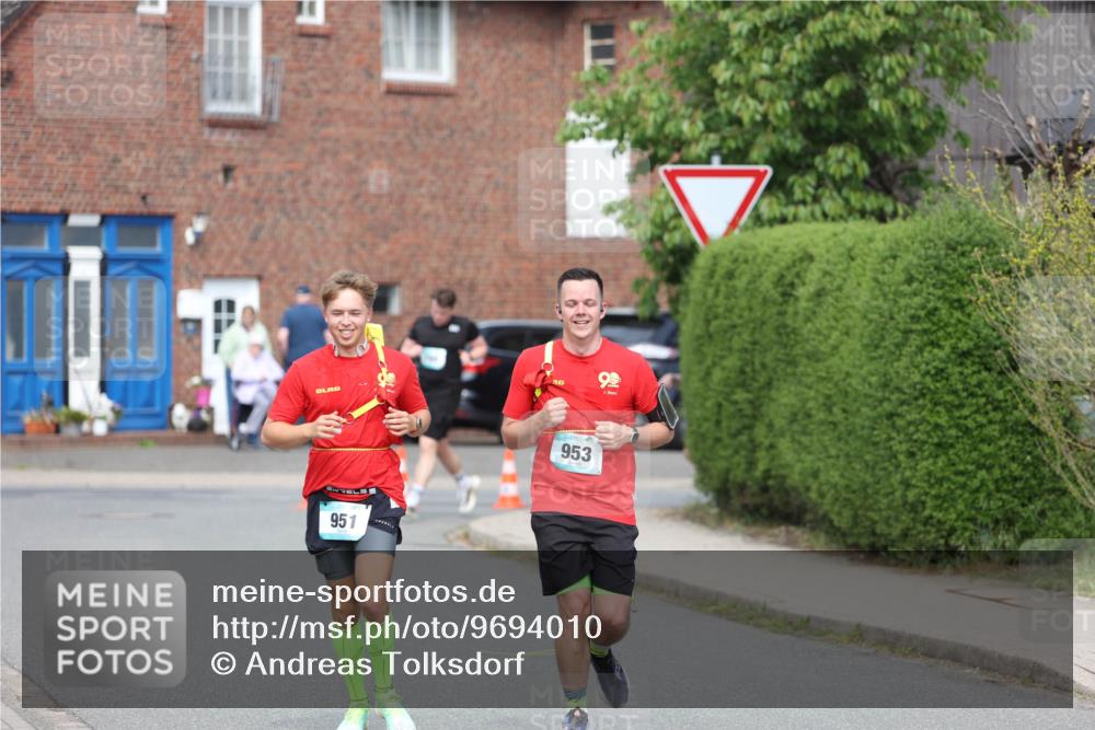 10.05.2026 - 8. Wedeler Halbmarathon Andreas Tolksdorf http://msf.ph/oto/9694010 10.05.2026 10:21:14 Laufen 951, 953 meine-sportfotos.de