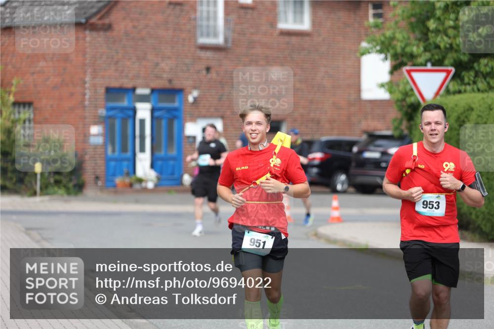 10.05.2026 - 8. Wedeler Halbmarathon Andreas Tolksdorf http://msf.ph/oto/9694022 10.05.2026 10:21:16 Laufen 951, 953 meine-sportfotos.de