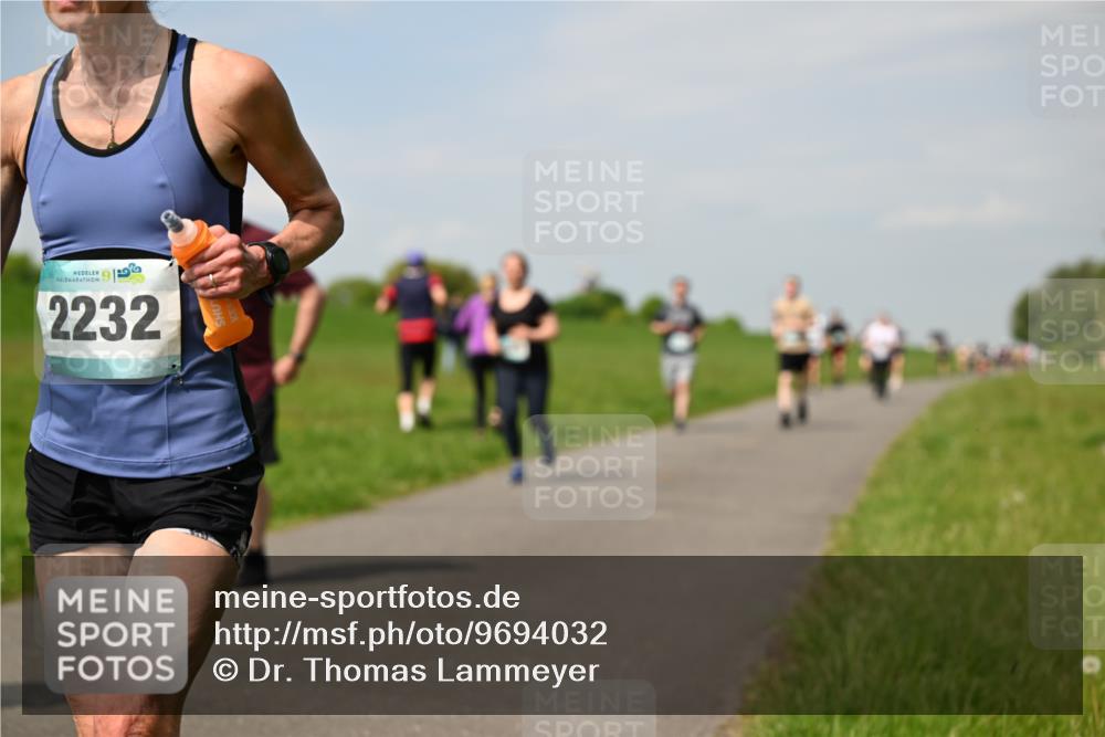 10.05.2026 - 8. Wedeler Halbmarathon Dr. Thomas Lammeyer http://msf.ph/oto/9694032 10.05.2026 11:18:51 Laufen 2232 meine-sportfotos.de