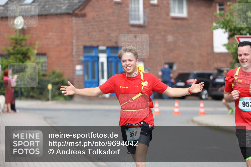 10.05.2026 - 8. Wedeler Halbmarathon Andreas Tolksdorf http://msf.ph/oto/9694042 10.05.2026 10:21:17 Laufen 951, 95, 953 meine-sportfotos.de