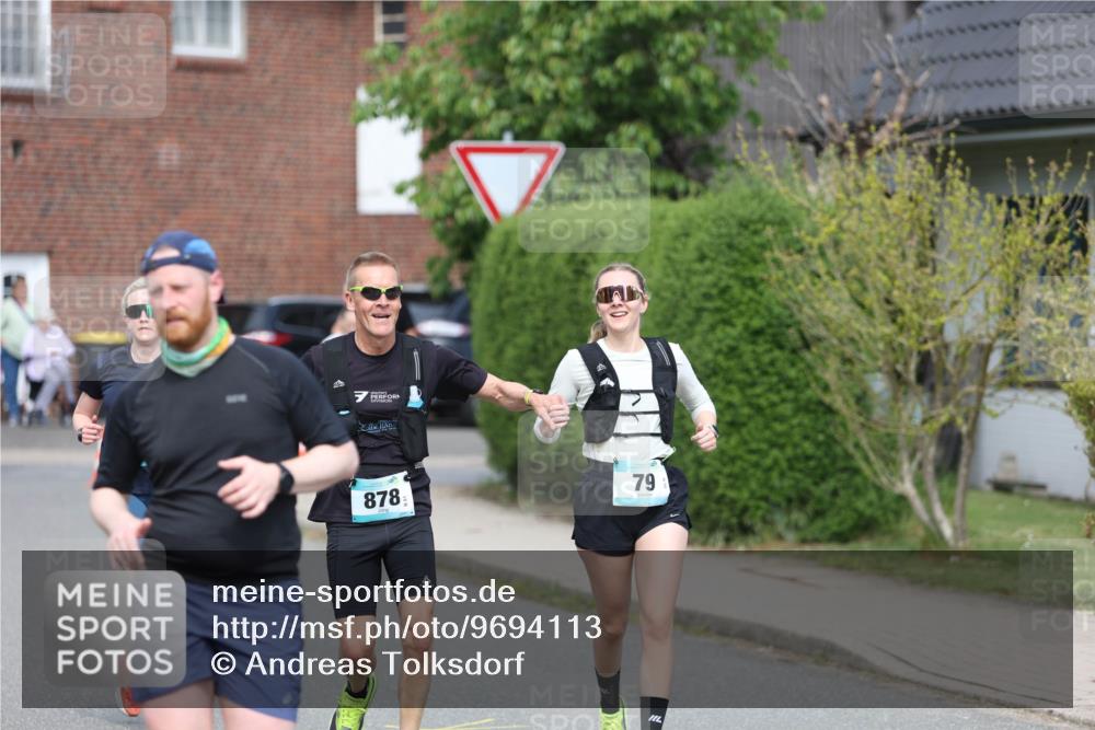 10.05.2026 - 8. Wedeler Halbmarathon Andreas Tolksdorf http://msf.ph/oto/9694113 10.05.2026 10:21:26 Laufen 878, 8, 79 meine-sportfotos.de