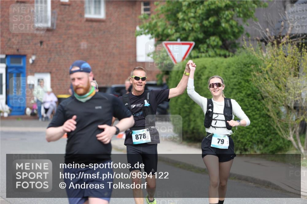 10.05.2026 - 8. Wedeler Halbmarathon Andreas Tolksdorf http://msf.ph/oto/9694122 10.05.2026 10:21:26 Laufen 878, 79 meine-sportfotos.de