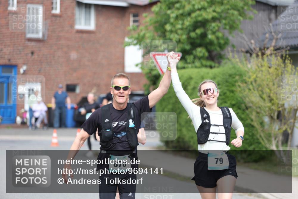 10.05.2026 - 8. Wedeler Halbmarathon Andreas Tolksdorf http://msf.ph/oto/9694141 10.05.2026 10:21:27 Laufen 878, 79 meine-sportfotos.de