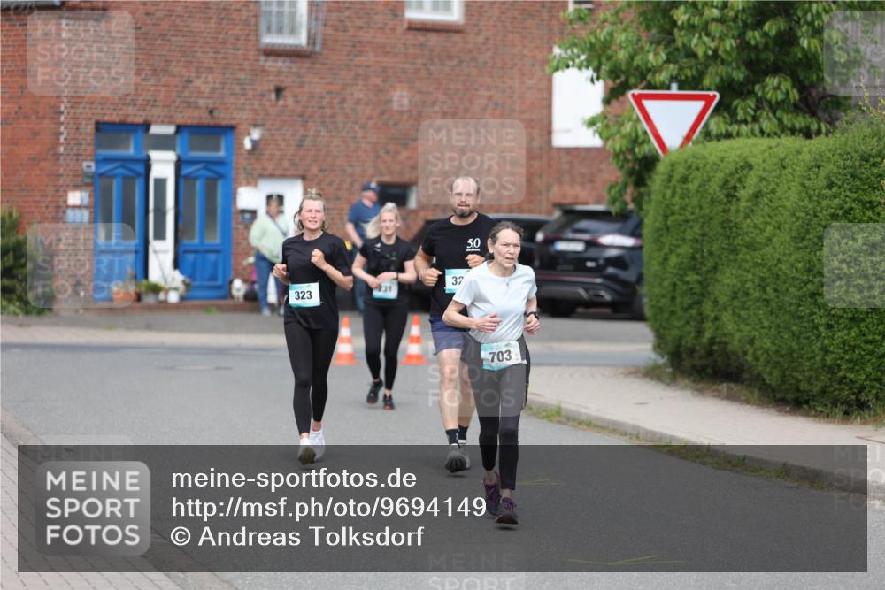 10.05.2026 - 8. Wedeler Halbmarathon Andreas Tolksdorf http://msf.ph/oto/9694149 10.05.2026 10:21:31 Laufen 323, 37, 5, 0, 703 meine-sportfotos.de