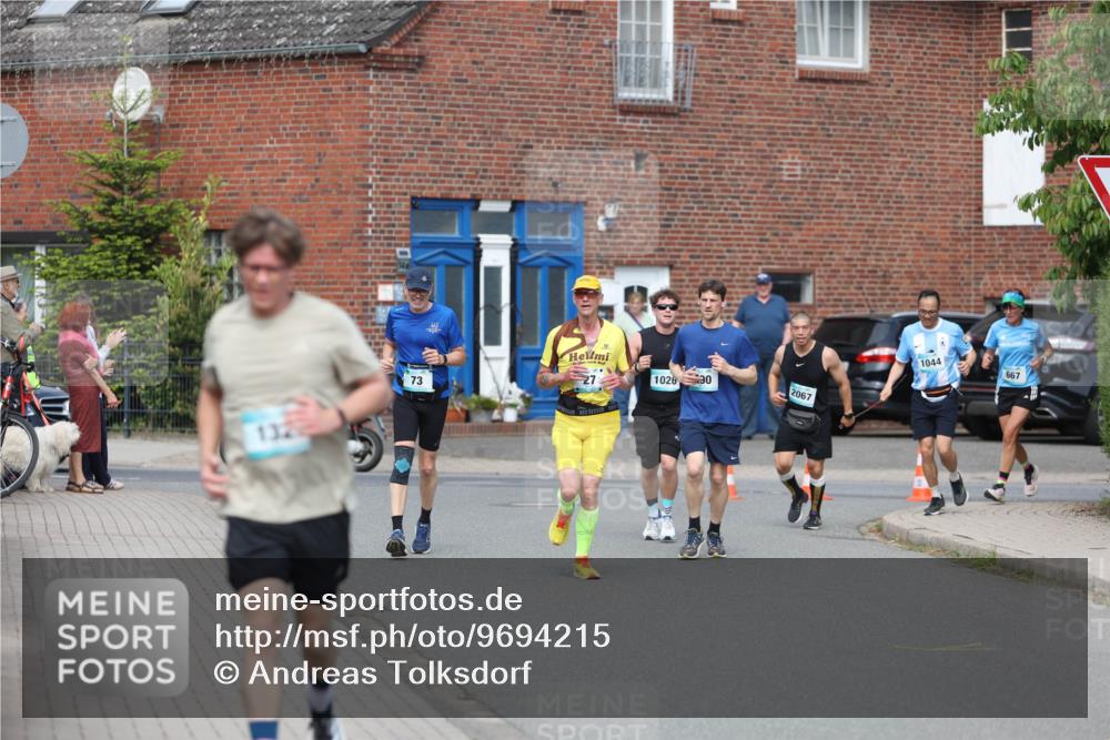 10.05.2026 - 8. Wedeler Halbmarathon Andreas Tolksdorf http://msf.ph/oto/9694215 10.05.2026 10:21:44 Laufen 73, 1026, 30, 2067, 1044, 667 meine-sportfotos.de