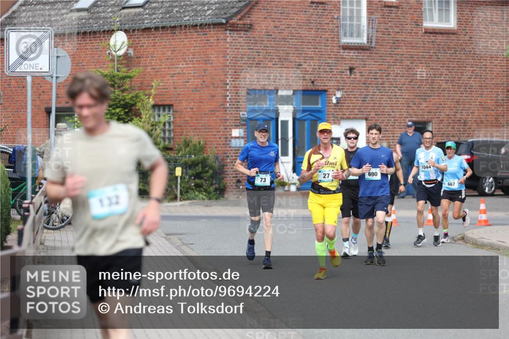 10.05.2026 - 8. Wedeler Halbmarathon Andreas Tolksdorf http://msf.ph/oto/9694224 10.05.2026 10:21:45 Laufen 1044, 27, 690, 73, 132, 667 meine-sportfotos.de