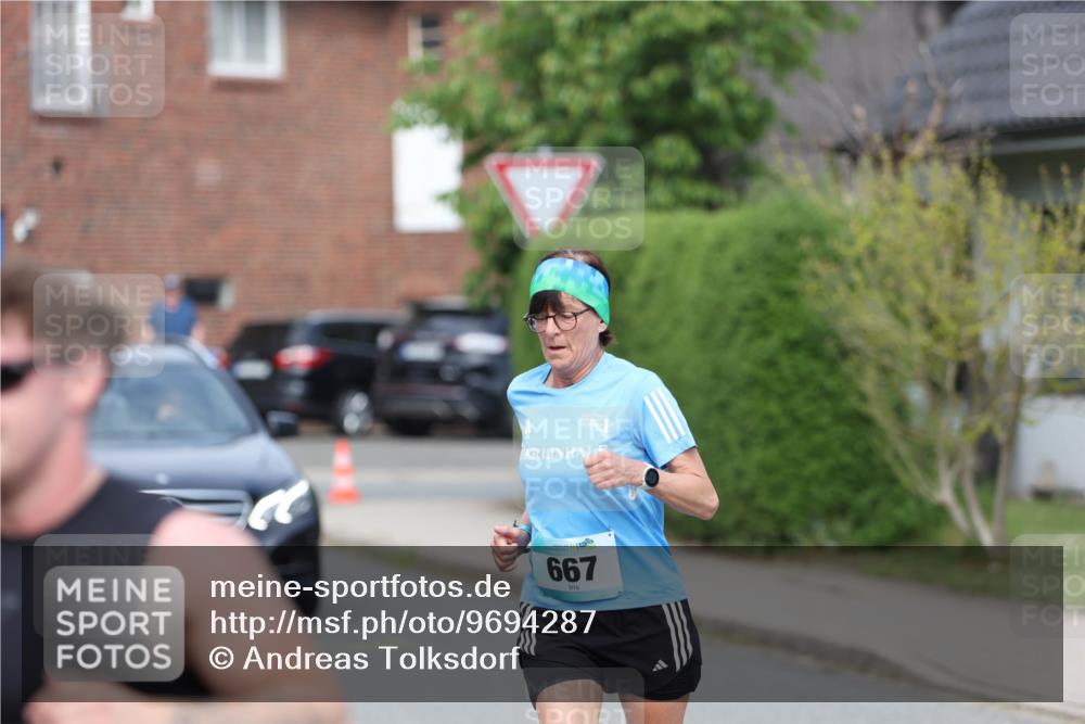 10.05.2026 - 8. Wedeler Halbmarathon Andreas Tolksdorf http://msf.ph/oto/9694287 10.05.2026 10:21:54 Laufen 667 meine-sportfotos.de