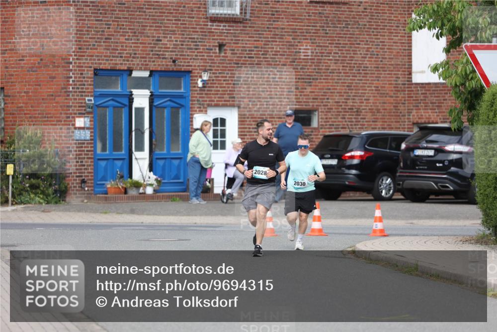 10.05.2026 - 8. Wedeler Halbmarathon Andreas Tolksdorf http://msf.ph/oto/9694315 10.05.2026 10:22:21 Laufen 2028, 2030 meine-sportfotos.de
