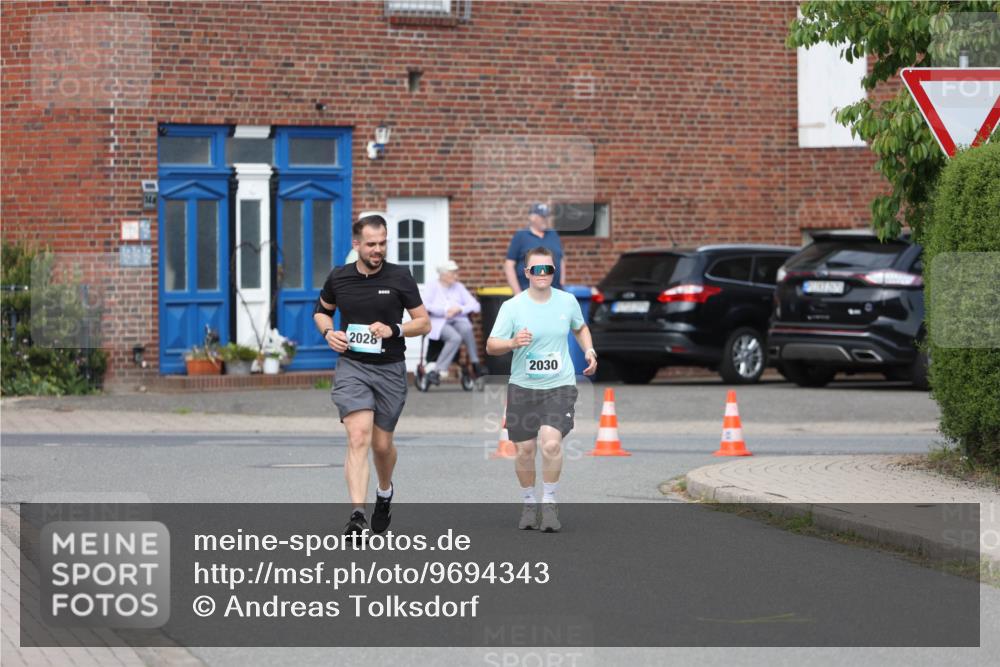 10.05.2026 - 8. Wedeler Halbmarathon Andreas Tolksdorf http://msf.ph/oto/9694343 10.05.2026 10:22:23 Laufen 2028, 2030 meine-sportfotos.de