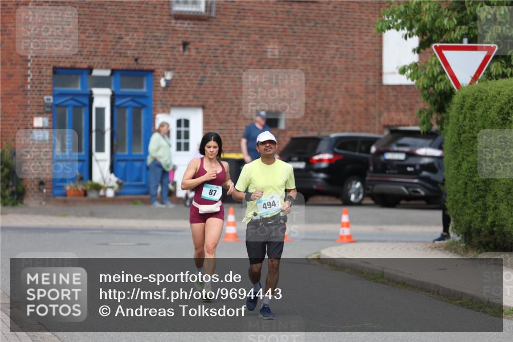 10.05.2026 - 8. Wedeler Halbmarathon Andreas Tolksdorf http://msf.ph/oto/9694443 10.05.2026 10:22:43 Laufen 87, 494 meine-sportfotos.de