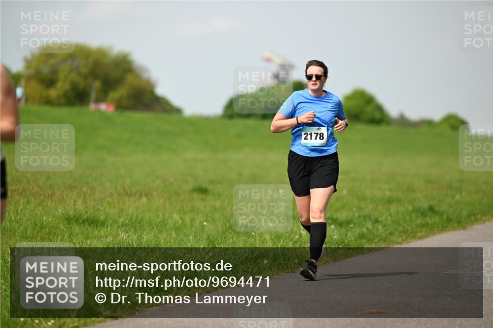 10.05.2026 - 8. Wedeler Halbmarathon Dr. Thomas Lammeyer http://msf.ph/oto/9694471 10.05.2026 11:19:30 Laufen 2178 meine-sportfotos.de