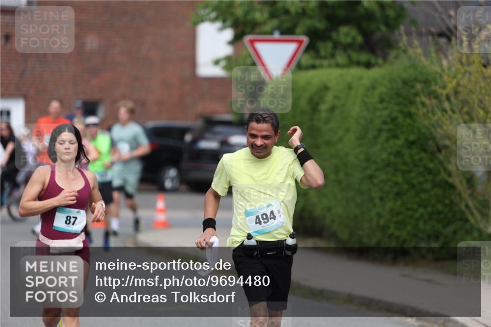 10.05.2026 - 8. Wedeler Halbmarathon Andreas Tolksdorf http://msf.ph/oto/9694480 10.05.2026 10:22:46 Laufen 87, 494 meine-sportfotos.de