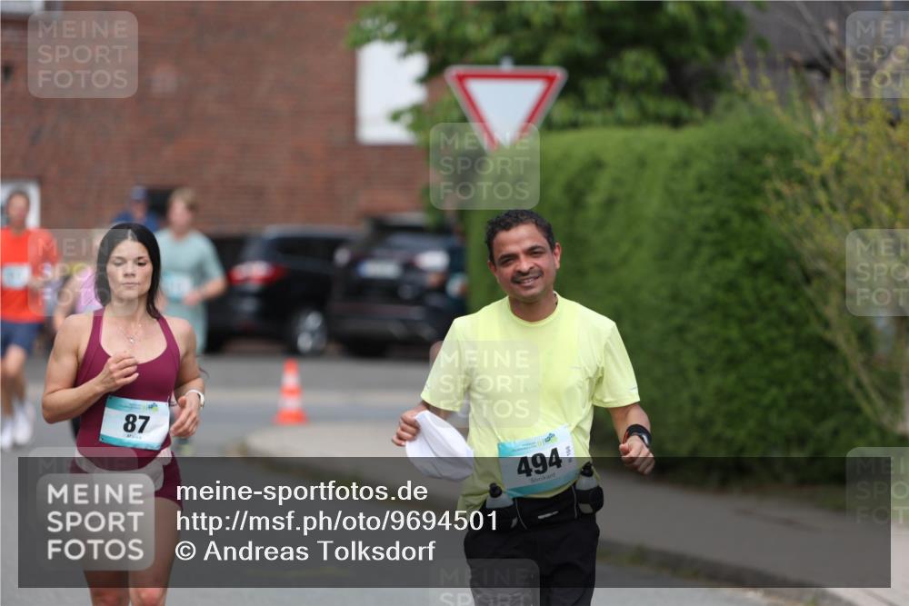 10.05.2026 - 8. Wedeler Halbmarathon Andreas Tolksdorf http://msf.ph/oto/9694501 10.05.2026 10:22:47 Laufen 87, 494 meine-sportfotos.de