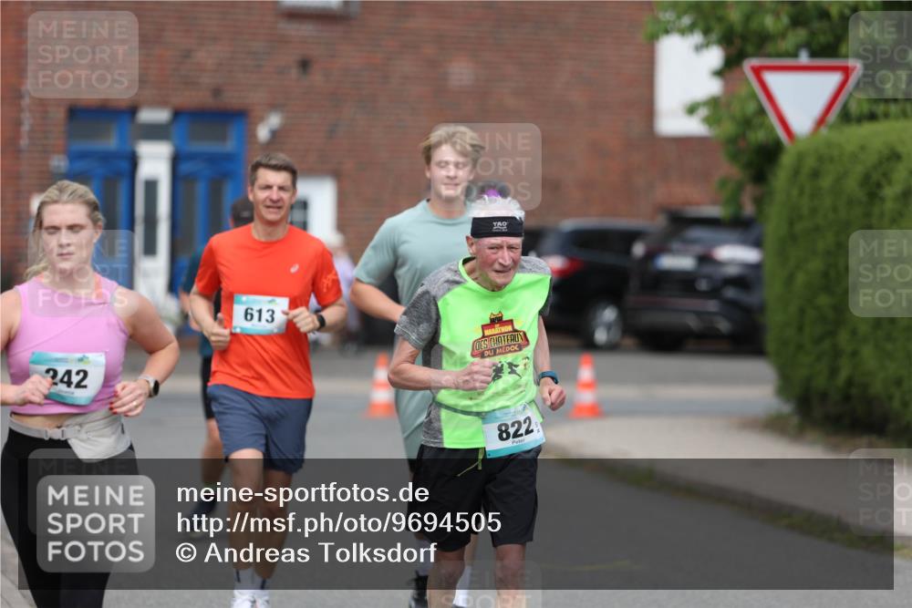 10.05.2026 - 8. Wedeler Halbmarathon Andreas Tolksdorf http://msf.ph/oto/9694505 10.05.2026 10:22:53 Laufen 242, 613, 822 meine-sportfotos.de