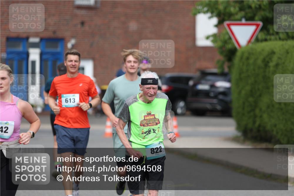 10.05.2026 - 8. Wedeler Halbmarathon Andreas Tolksdorf http://msf.ph/oto/9694508 10.05.2026 10:22:53 Laufen 42, 613, 822 meine-sportfotos.de