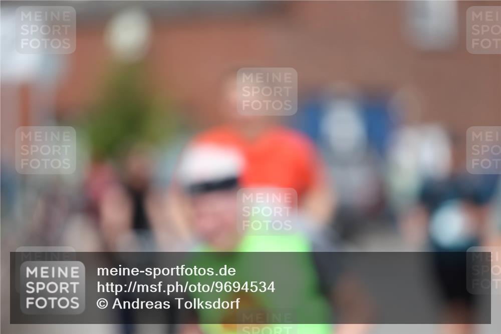 10.05.2026 - 8. Wedeler Halbmarathon Andreas Tolksdorf http://msf.ph/oto/9694534 10.05.2026 10:22:55 Laufen  meine-sportfotos.de