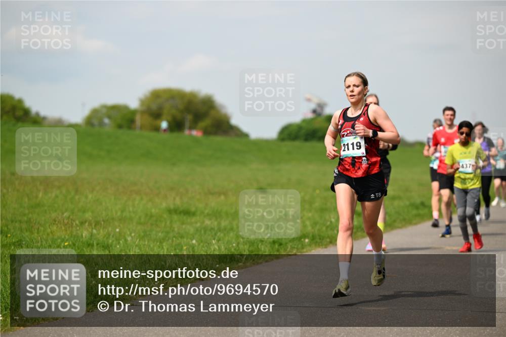 10.05.2026 - 8. Wedeler Halbmarathon Dr. Thomas Lammeyer http://msf.ph/oto/9694570 10.05.2026 11:19:38 Laufen 2119, 437 meine-sportfotos.de