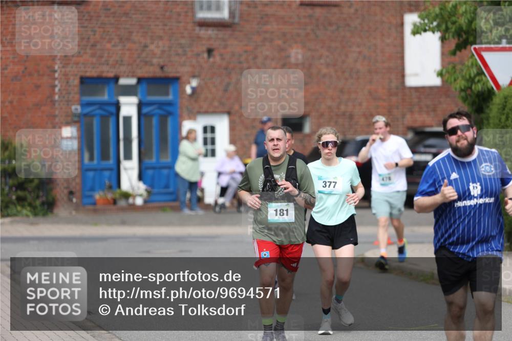 10.05.2026 - 8. Wedeler Halbmarathon Andreas Tolksdorf http://msf.ph/oto/9694571 10.05.2026 10:23:25 Laufen 181, 377, 478 meine-sportfotos.de