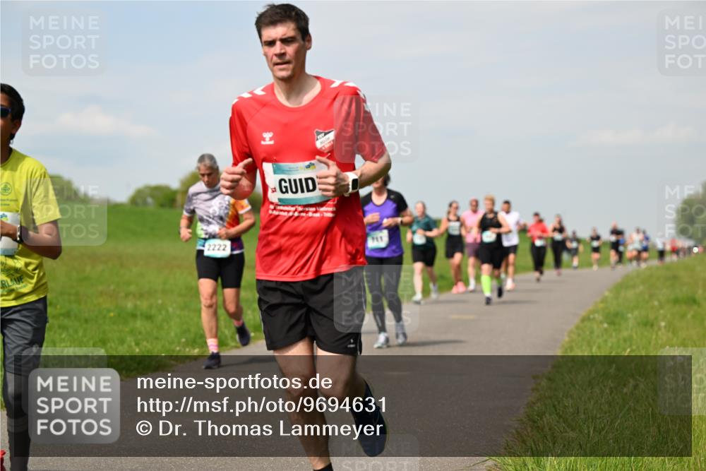 10.05.2026 - 8. Wedeler Halbmarathon Dr. Thomas Lammeyer http://msf.ph/oto/9694631 10.05.2026 11:19:44 Laufen 2222 meine-sportfotos.de