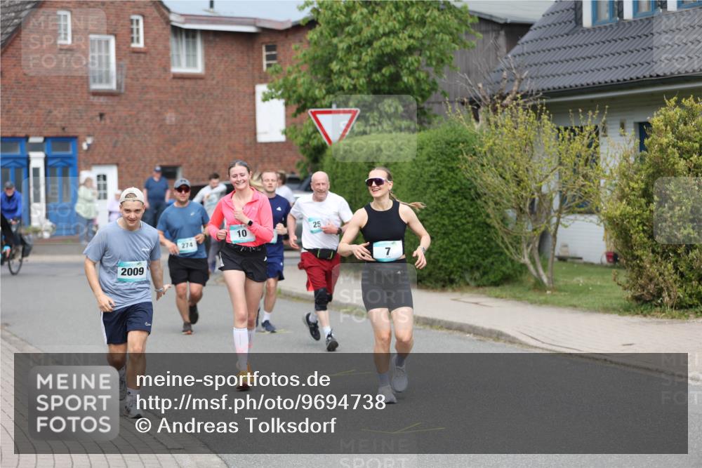 10.05.2026 - 8. Wedeler Halbmarathon Andreas Tolksdorf http://msf.ph/oto/9694738 10.05.2026 10:23:58 Laufen 2009, 274, 10, 25, 7 meine-sportfotos.de