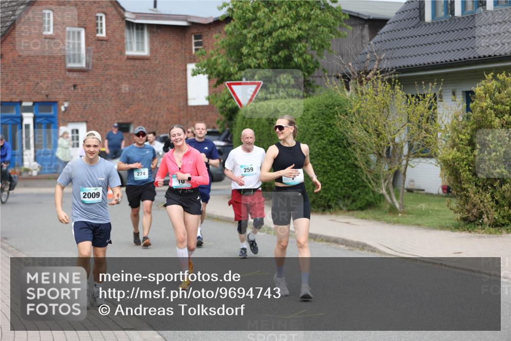 10.05.2026 - 8. Wedeler Halbmarathon Andreas Tolksdorf http://msf.ph/oto/9694743 10.05.2026 10:23:58 Laufen 2009, 274, 2559 meine-sportfotos.de
