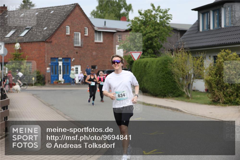10.05.2026 - 8. Wedeler Halbmarathon Andreas Tolksdorf http://msf.ph/oto/9694841 10.05.2026 10:24:10 Laufen 634 meine-sportfotos.de